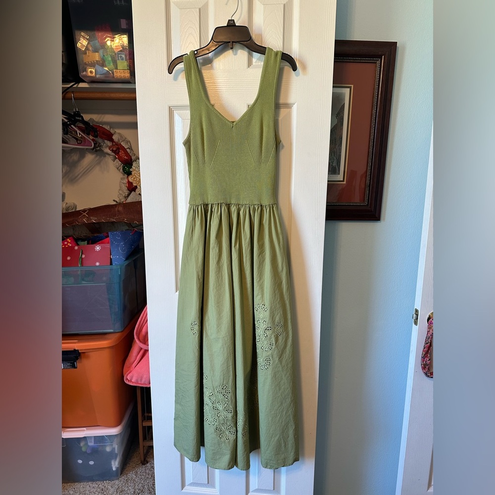 MOON RIVER Poplin Textured Mixed Media Dress